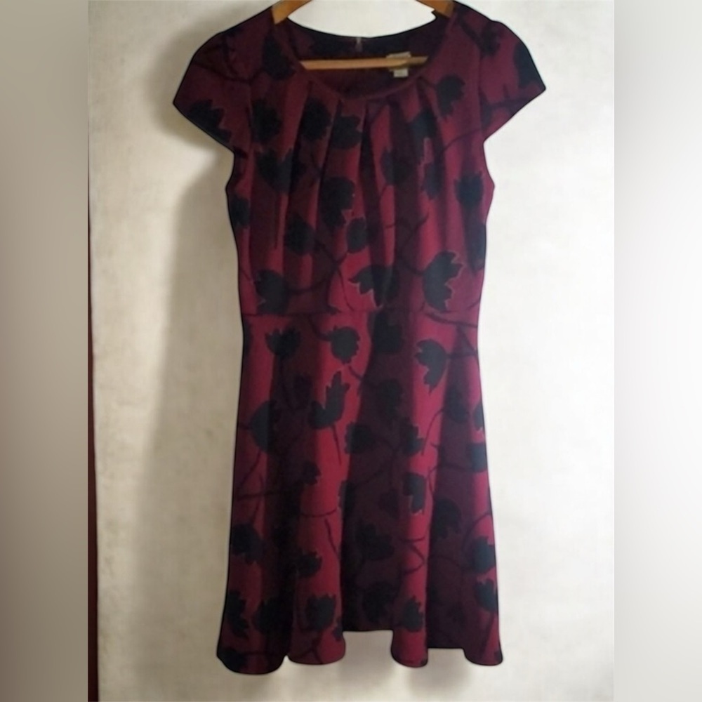 Y2K Loft Dress Womens Size 0 Black Red Floral Abstract Large Flower Repeat Cute